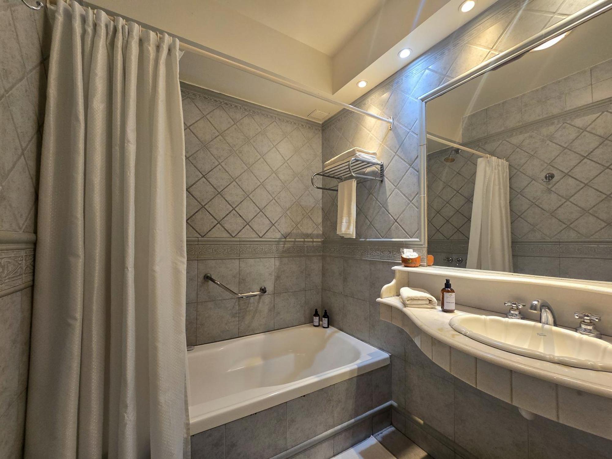Hotel Termas De Reyes
